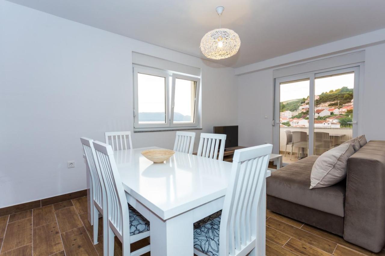 Butique Maris Apartment Komarna Bagian luar foto