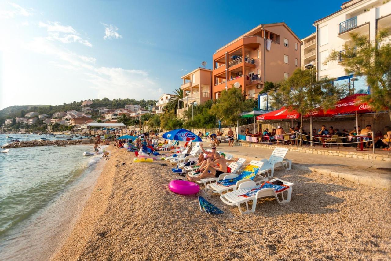 Butique Maris Apartment Komarna Bagian luar foto