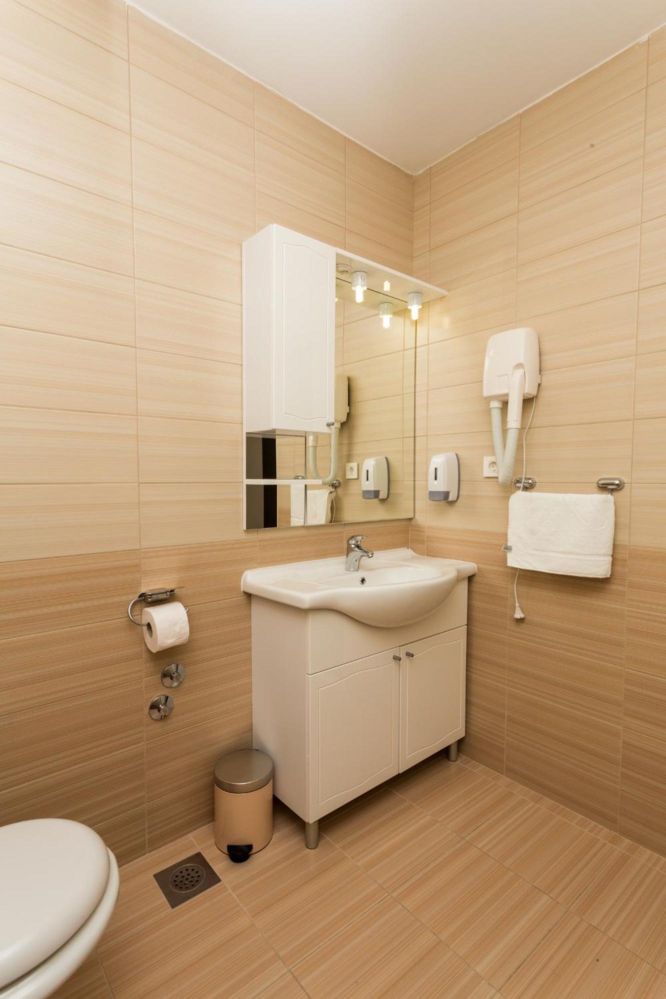 Butique Maris Apartment Komarna Bagian luar foto